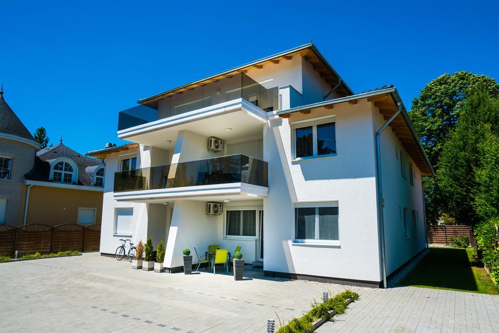 Blue Lake Appartman Siófok Exterior foto